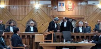“उत्तराखण्ड उच्च न्यायालय को मिला नया न्यायाधीश, चीफ जस्टिस जे. नरेंद्र ने दिलाई शपथ”