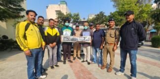 भारी मात्रा में आटोमेटिक हथियारों सहित दो गिरफ्तार