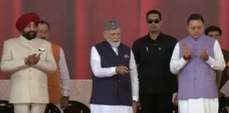 सड़के राष्ट्र की भाग्य रेखाः मोदी