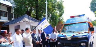 मुख्यमंत्री पुष्कर सिंह धामी ने एचडीएफसी बैंक द्वारा प्रदत्त 4 अत्याधुनिक एम्बुलेंस का किया फ्लैग ऑफ