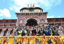 राज्यपाल ने किए बदरीनाथ और केदारनाथ धाम के दर्शन, मास्टर प्लान के कार्यों का भी लिया जायजा