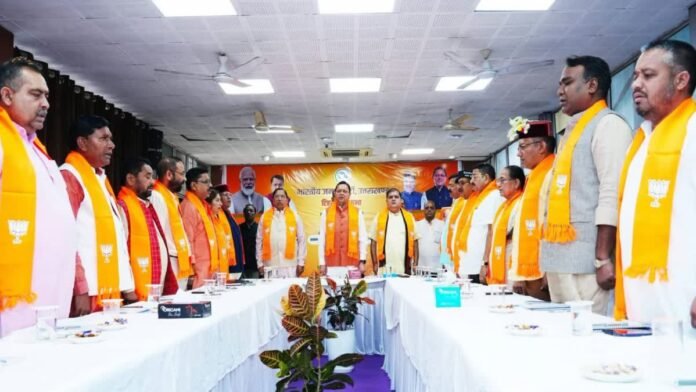 उत्तराखंड चुनाव 2027: देहरादून में भाजपा की अहम बैठक, टिहरी लोकसभा क्षेत्र से शुरू हुआ मंथन