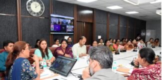 प्रदेश के 20,067 आंगनबाड़ी केंद्रों में आयोजित होगा “आंगन का मिलन” कार्यक्रम, रेखा आर्या ने दिए निर्देश प्रदेश के 20,067 आंगनबाड़ी केंद्रों में आयोजित होगा “आंगन का मिलन” कार्यक्रम, रेखा आर्या ने दिए निर्देश
