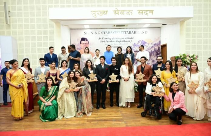 उत्तराखंड के मुख्यमंत्री ने डिजिटल क्रिएटर्स से अपील: संस्कृति, पर्यटन और स्थानीय उत्पादों को विश्व तक पहुँचाएँ